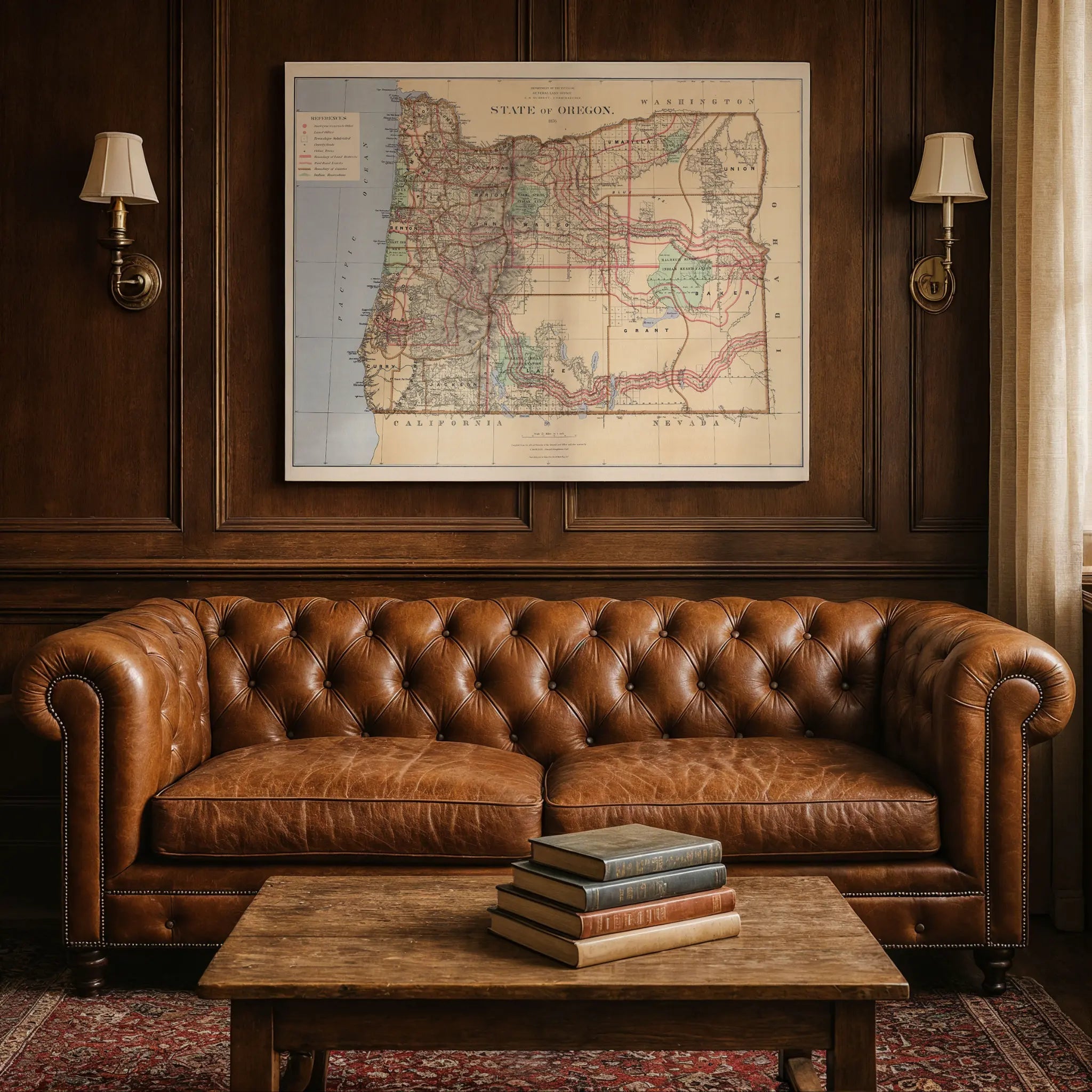 Oregon Map - Leather Couch Setting