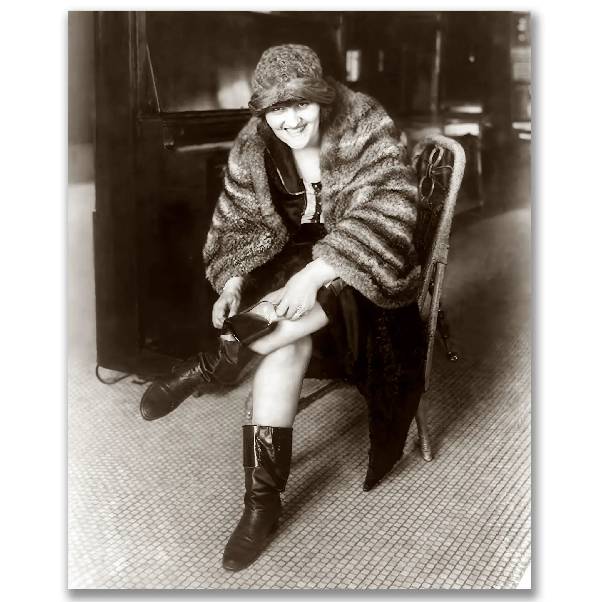 Prohibition era photograph showing fashionable 1920s flapper woman with hidden flask and elegant fur coat